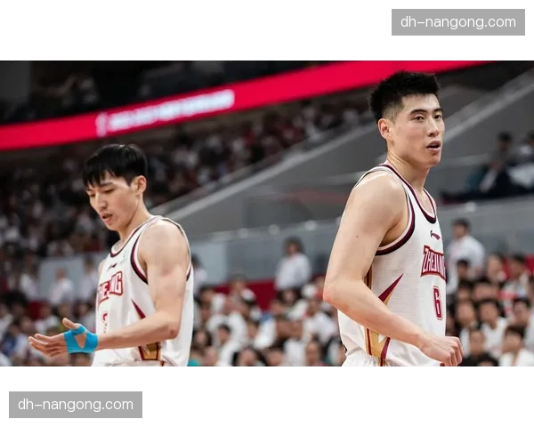 吴前场均仅6分2.8助攻 核心地位让渡程帅澎